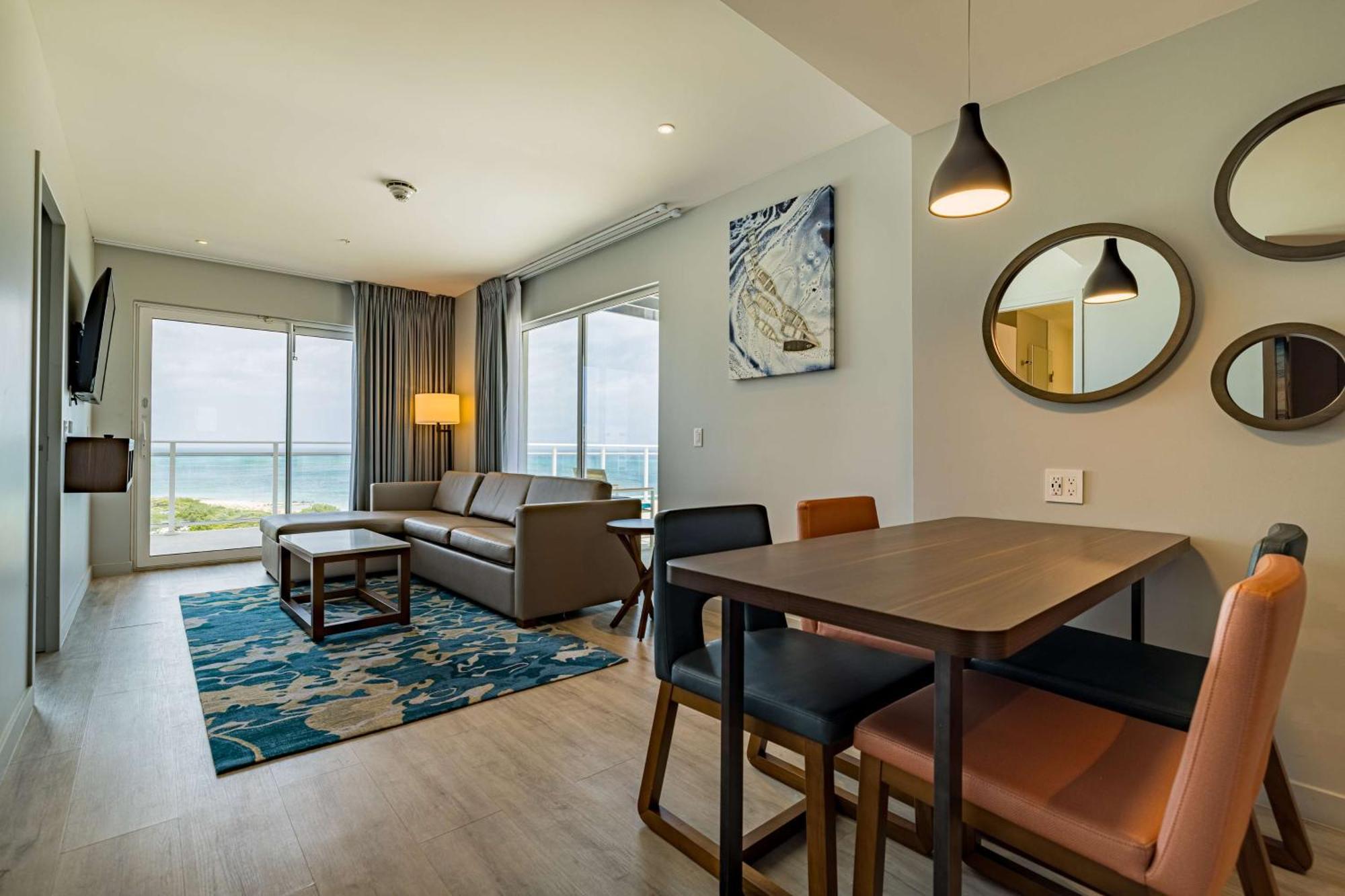 Embassy Suites By Hilton Aruba Beach Resort Palm Beach Eksteriør bilde